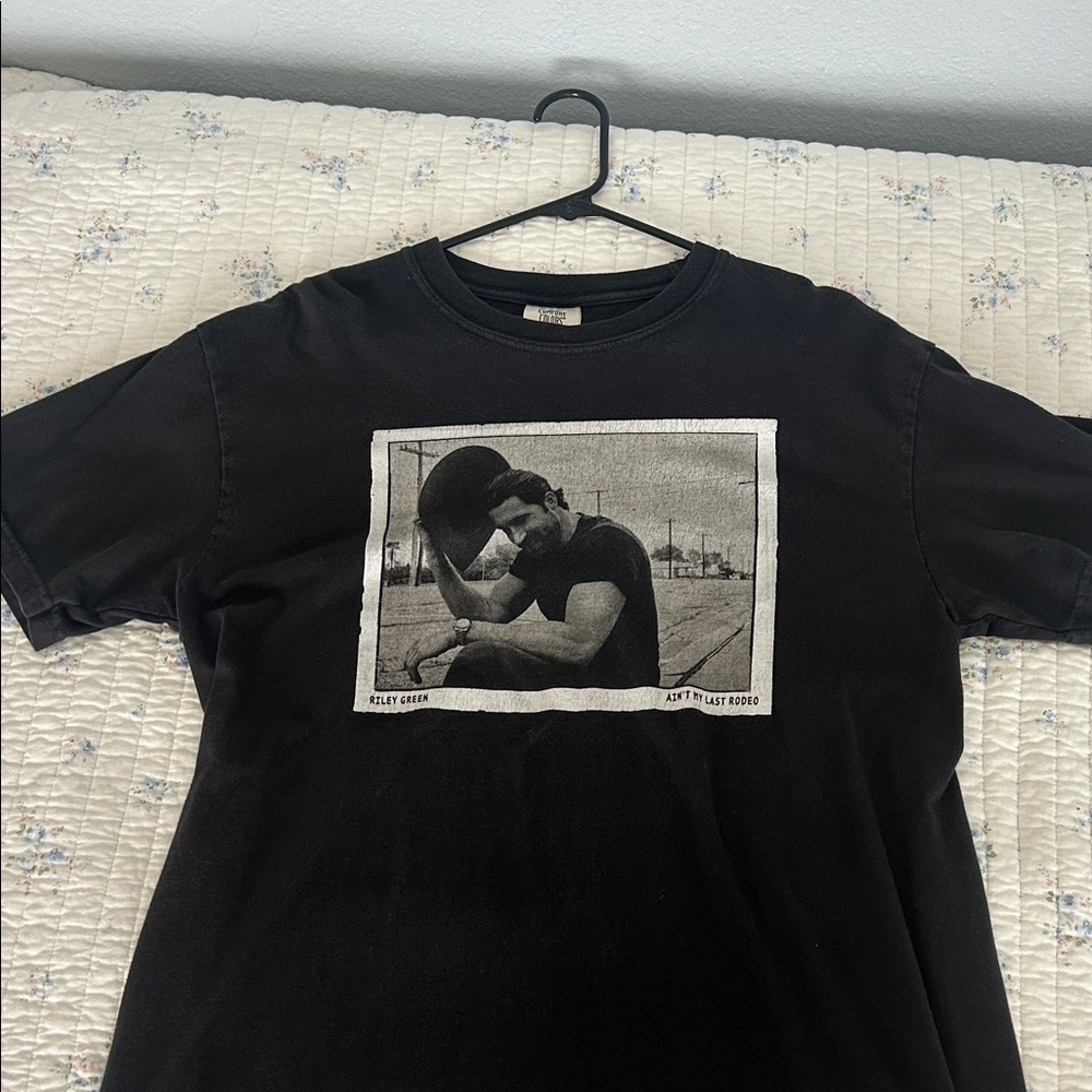 Riley Green Ain’t My Last Rodeo Tour Shirt